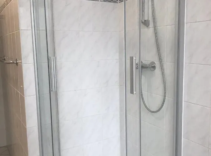 Familienfreundliches Im Zentrum Fuer Geschaeftsreisen Und Privat * Dresden